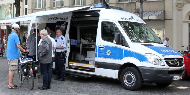 Polizei-Mobil